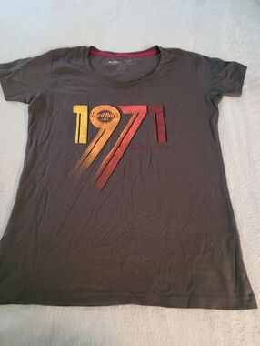 Hard Rock Cafe Shirt